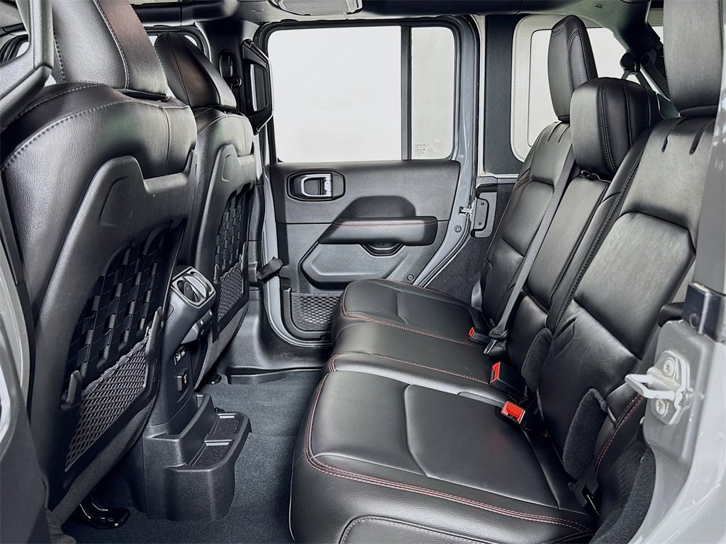 Used 2022 Jeep Wrangler Unlimited Rubicon w/ LED Lighting Group image 16