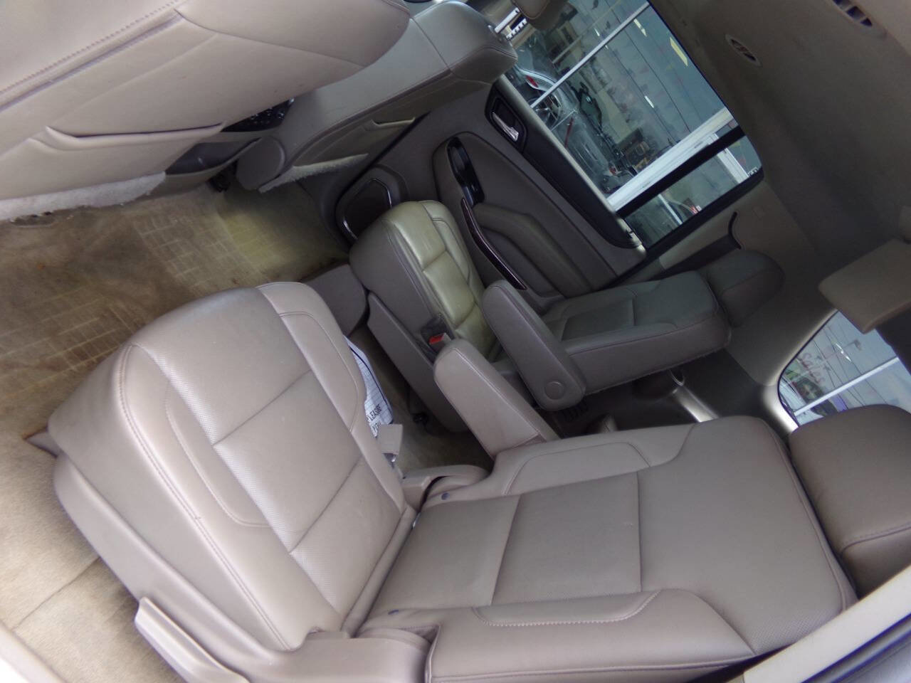 Used 2018 GMC Yukon XL SLT w/ Open Road Package image 10