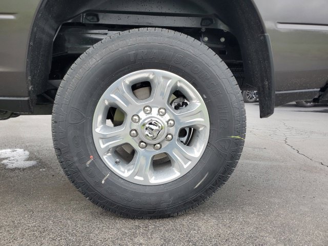 New 2026 RAM 2500 Big Horn AWD/4WD image 9