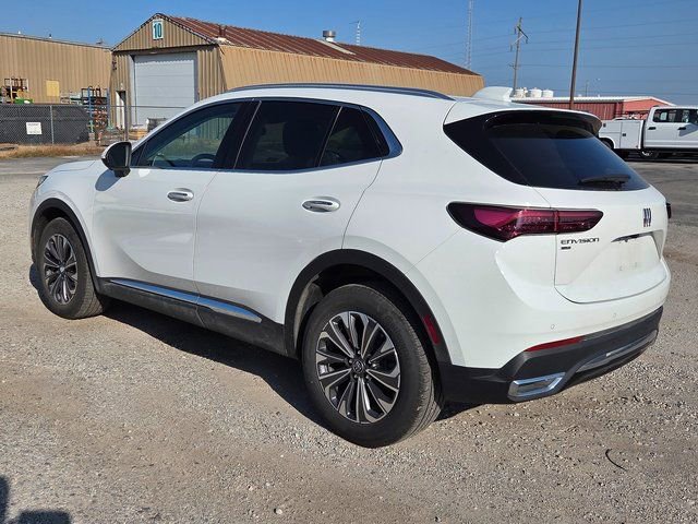 Used 2024 Buick Envision Preferred image 3