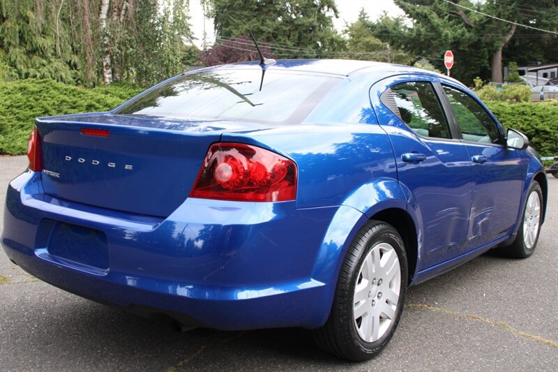 Used 2013 Dodge Avenger SE FWD image 3