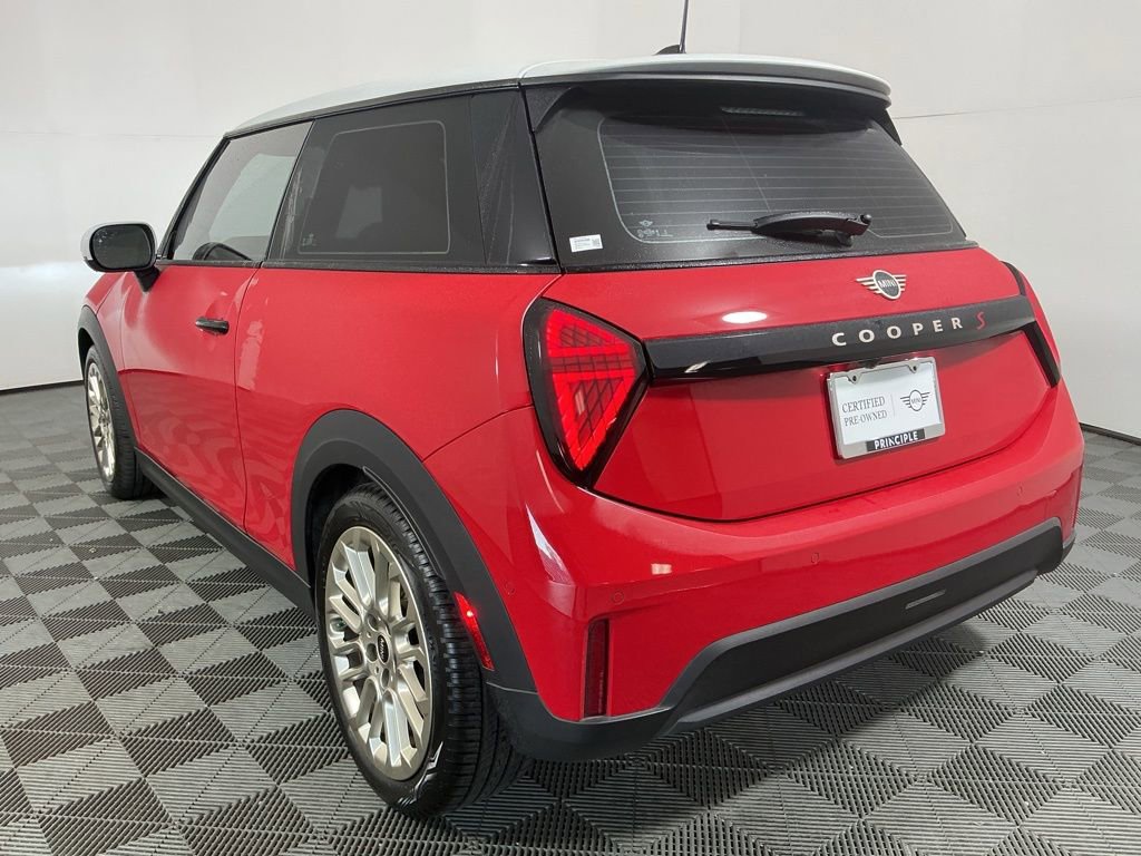 Certified 2025 MINI Cooper S image 7