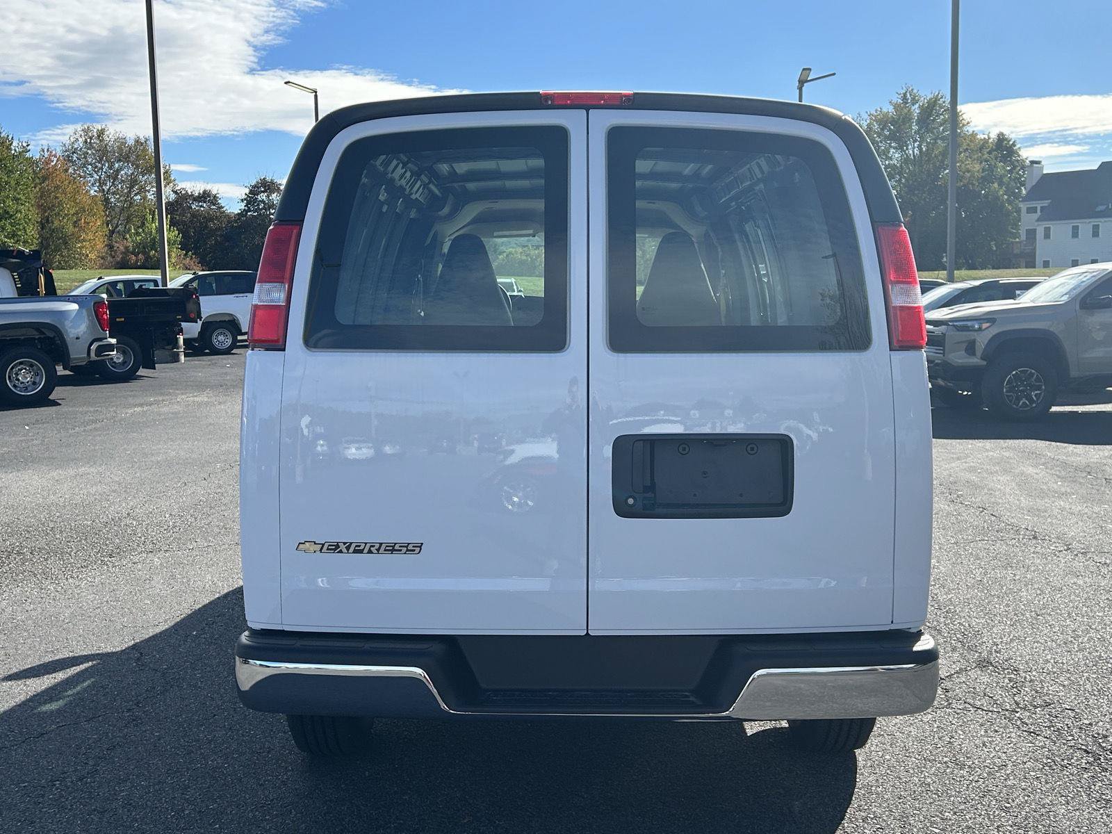 New 2025 Chevrolet Express 2500 w/ Driver Convenience Package RWD image 12