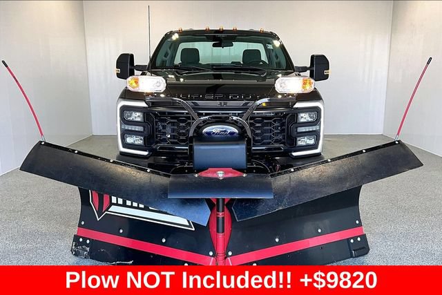Used 2024 Ford F250 XL w/ STX Appearance Package AWD/4WD image 2