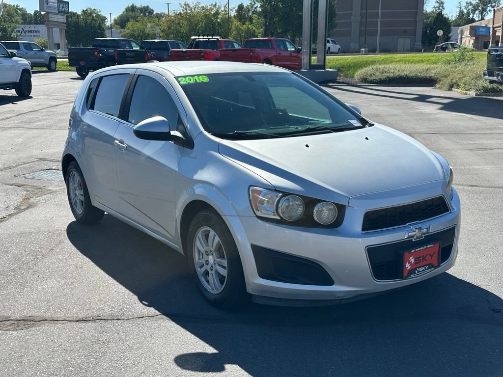 Certified 2016 Chevrolet Sonic LT FWD image 5
