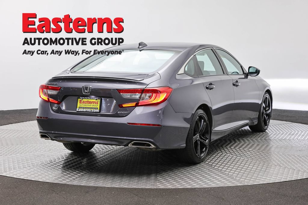 Used 2018 Honda Accord Sport image 5