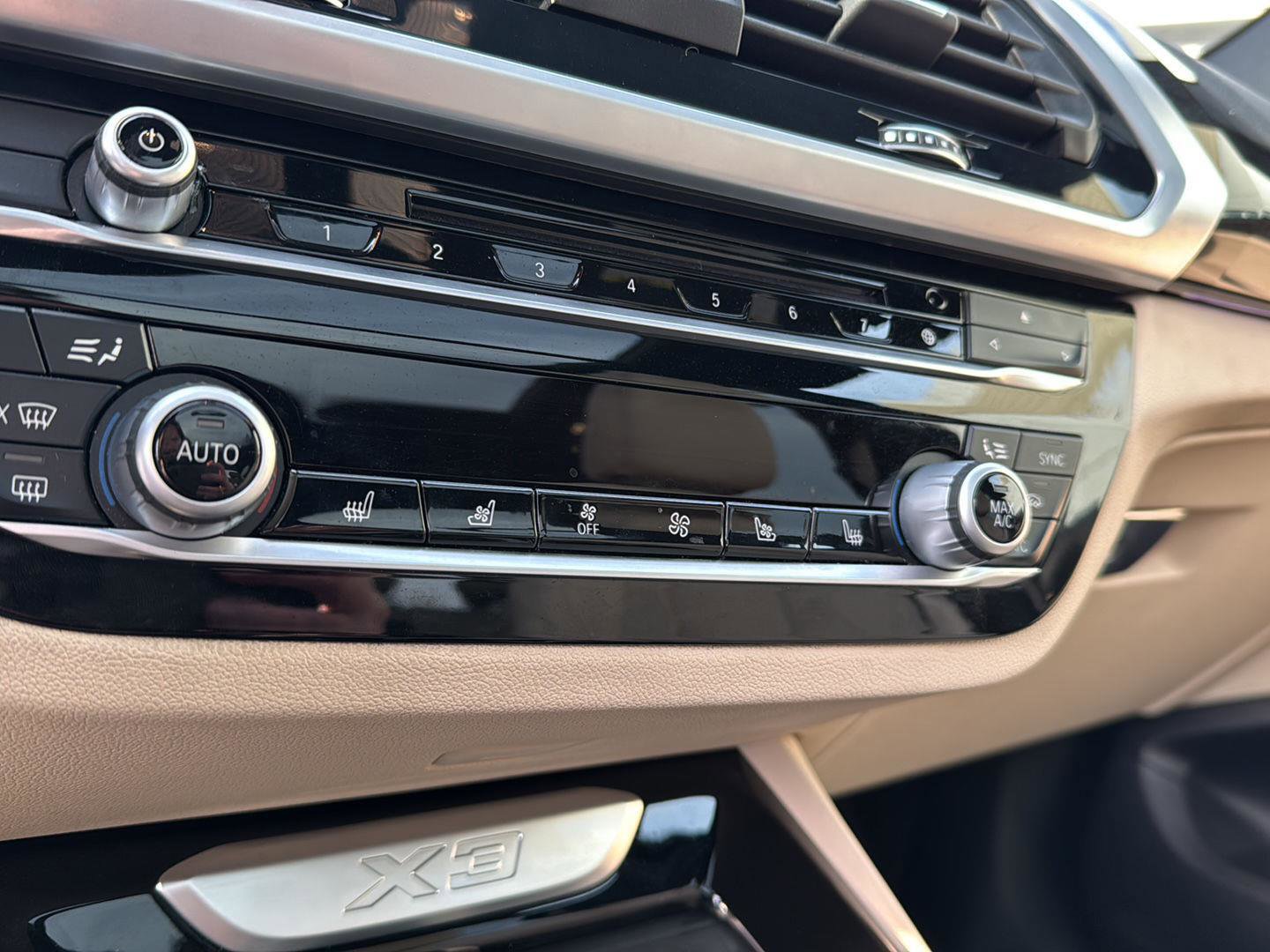 Used 2019 BMW X3 xDrive30i w/ M Sport Package 2 image 23