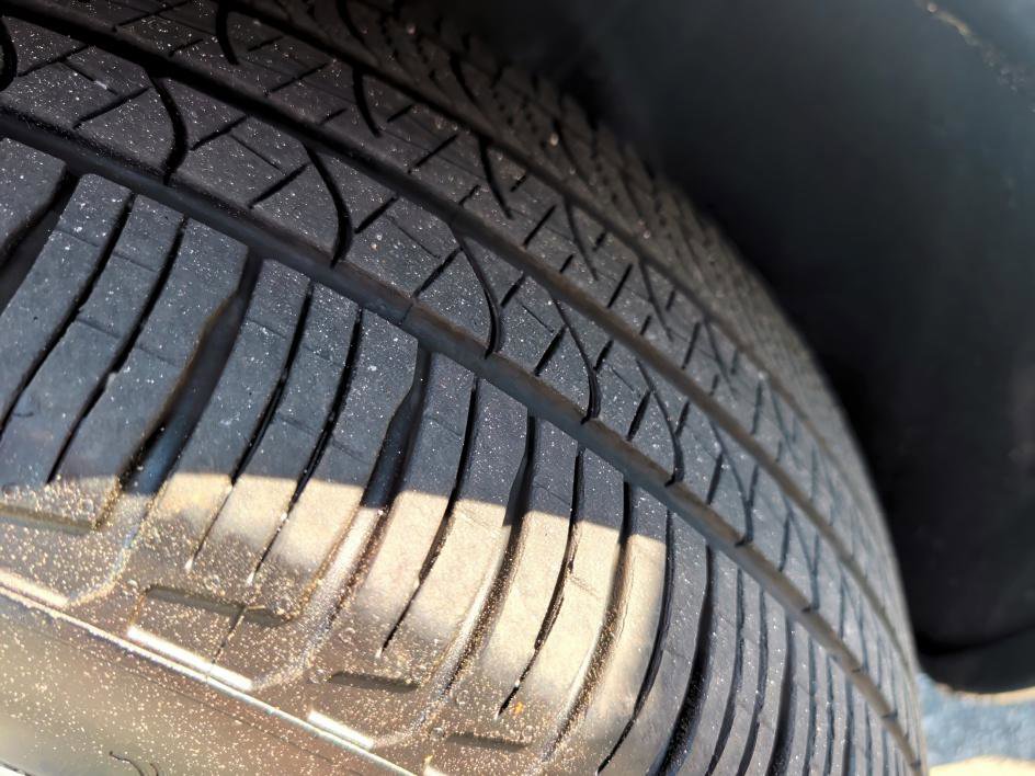 Used 2022 Land Rover Discovery S R-Dynamic AWD/4WD image 29