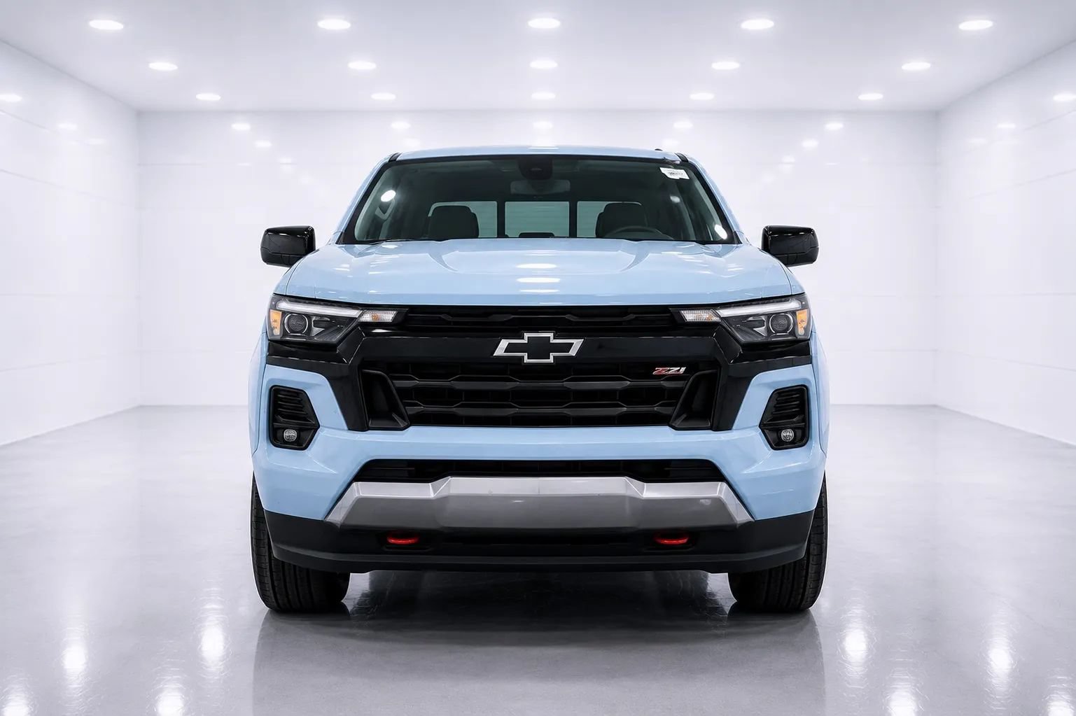 Used 2025 Chevrolet Colorado Z71 w/ Technology Package AWD/4WD image 8