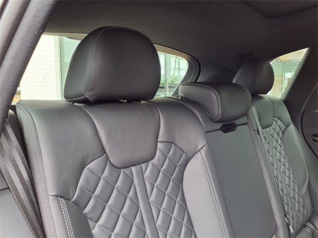 Used 2023 Audi SQ5 Premium Plus w/ Premium Plus Package image 17