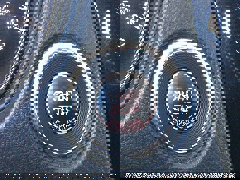 Used 2015 Nissan Rogue SV image 40