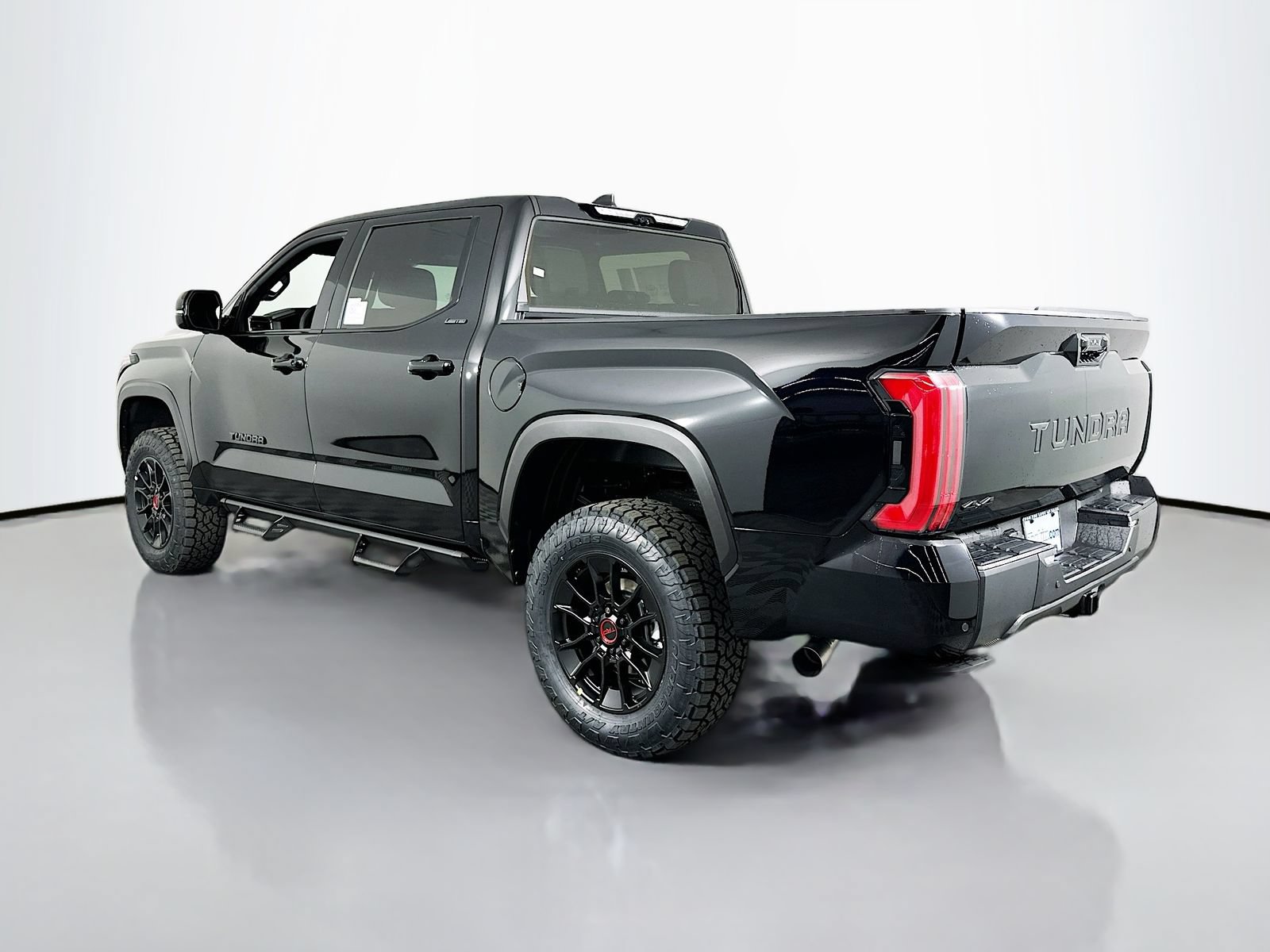 New 2026 Toyota Tundra Limited AWD/4WD image 5