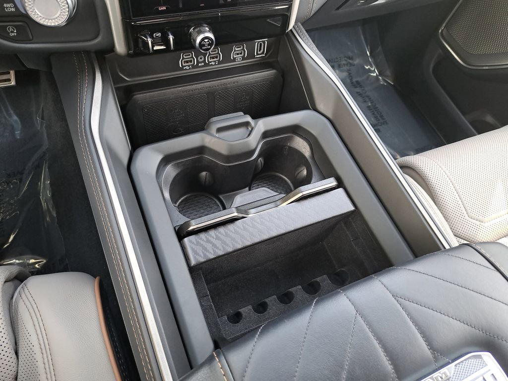 Used 2025 RAM 1500 Tungsten w/ Trailer Tow Group image 25