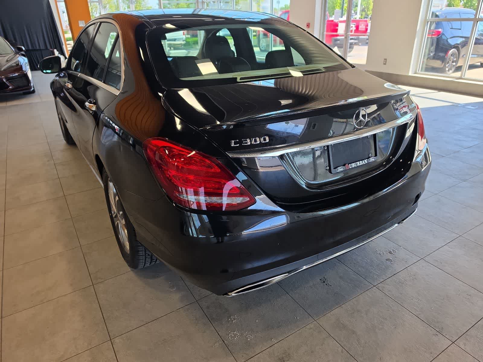 Used 2016 Mercedes-Benz C 300 4MATIC Sedan image 10