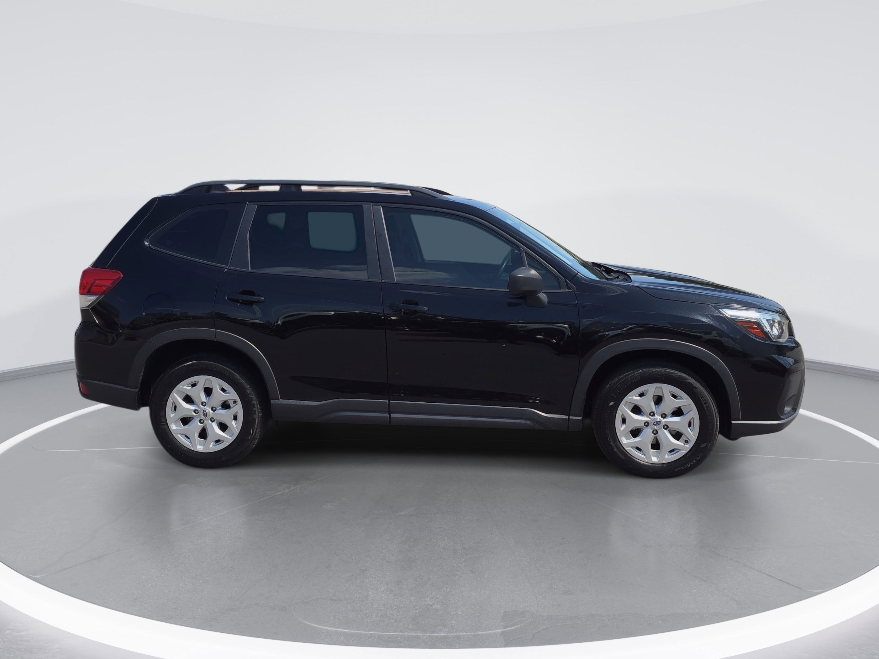 Used 2019 Subaru Forester w/ Alloy Wheel Package AWD/4WD image 2
