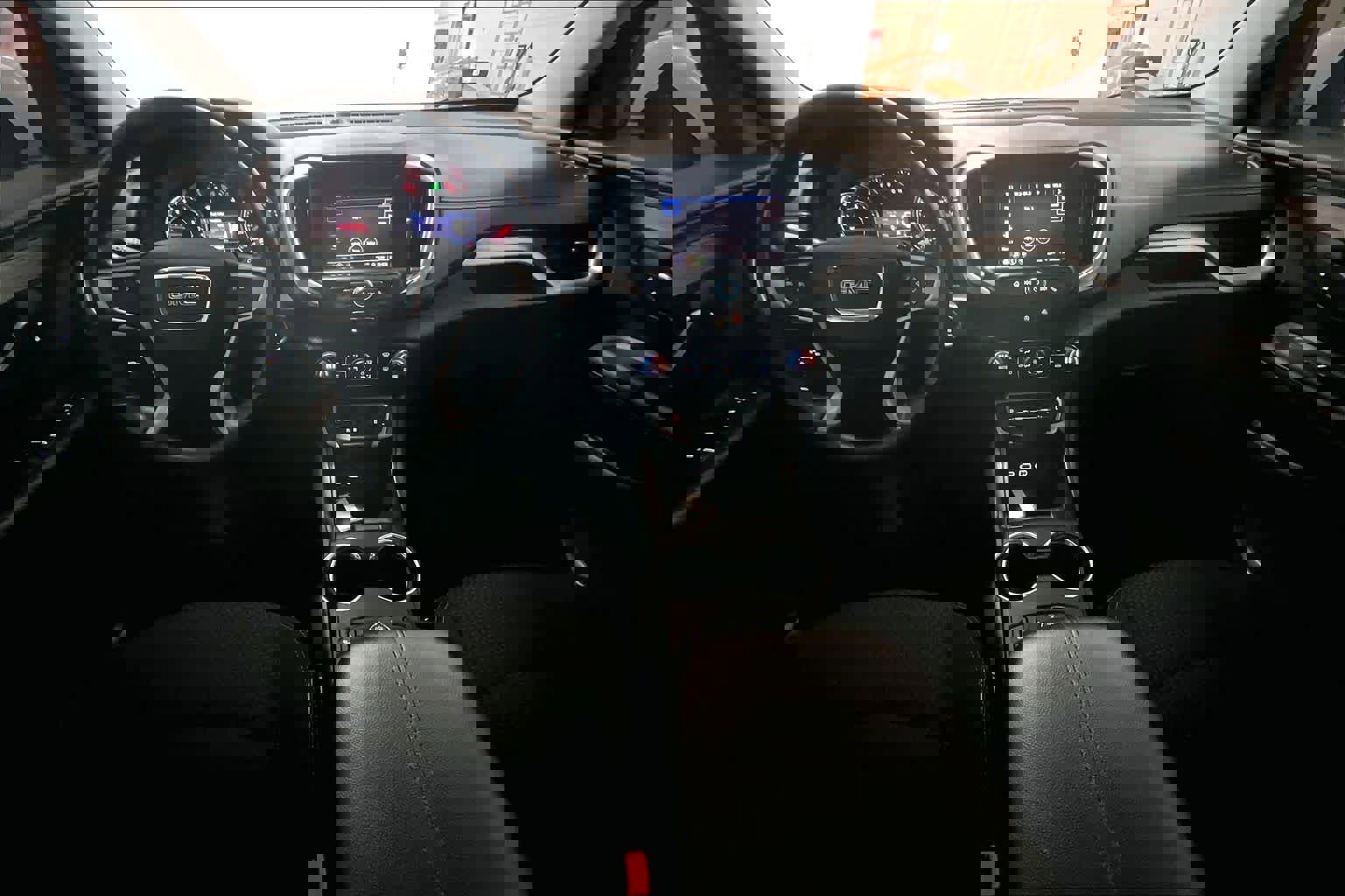 Used 2022 GMC Terrain SLE w/ Driver Convenience Package image 10