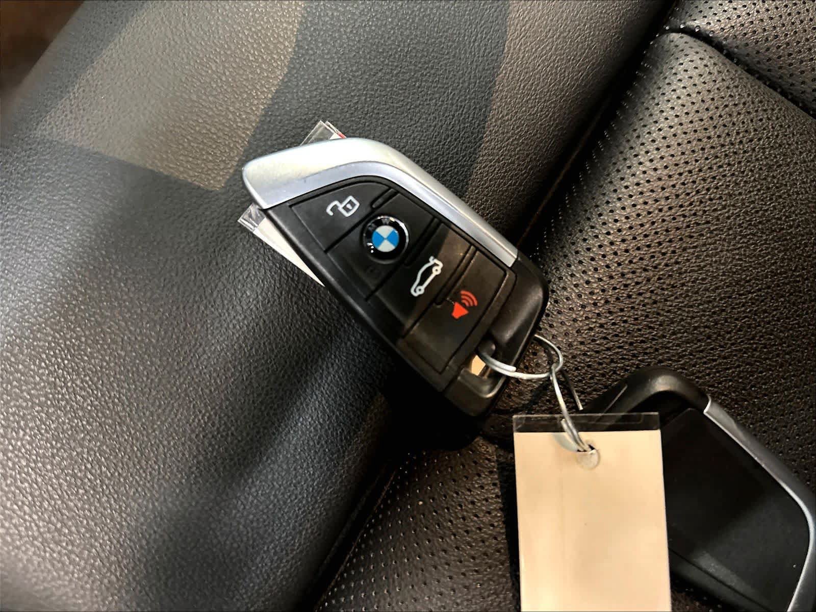 Used 2023 BMW i4 eDrive40 w/ M Sport Package RWD image 14