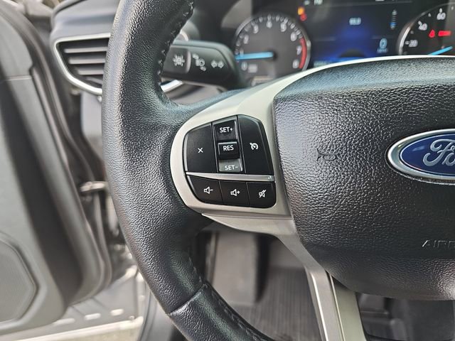 Used 2023 Ford Explorer XLT w/ Equipment Group 202A image 21