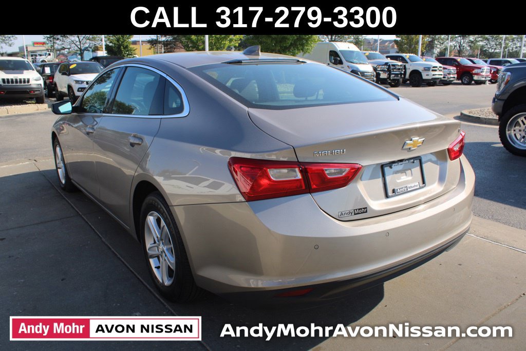 Used 2025 Chevrolet Malibu LT FWD image 5