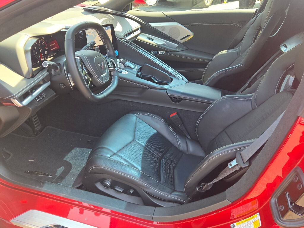 Certified 2021 Chevrolet Corvette Stingray Premium Cpe w/ Z51 Performance Package RWD image 22