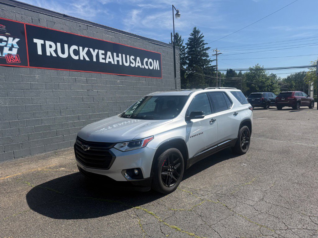 Used 2019 Chevrolet Traverse Premier w/ Redline Edition AWD/4WD image 1