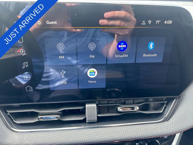 New 2026 Chevrolet Equinox RS w/ Convenience Package III FWD image 16
