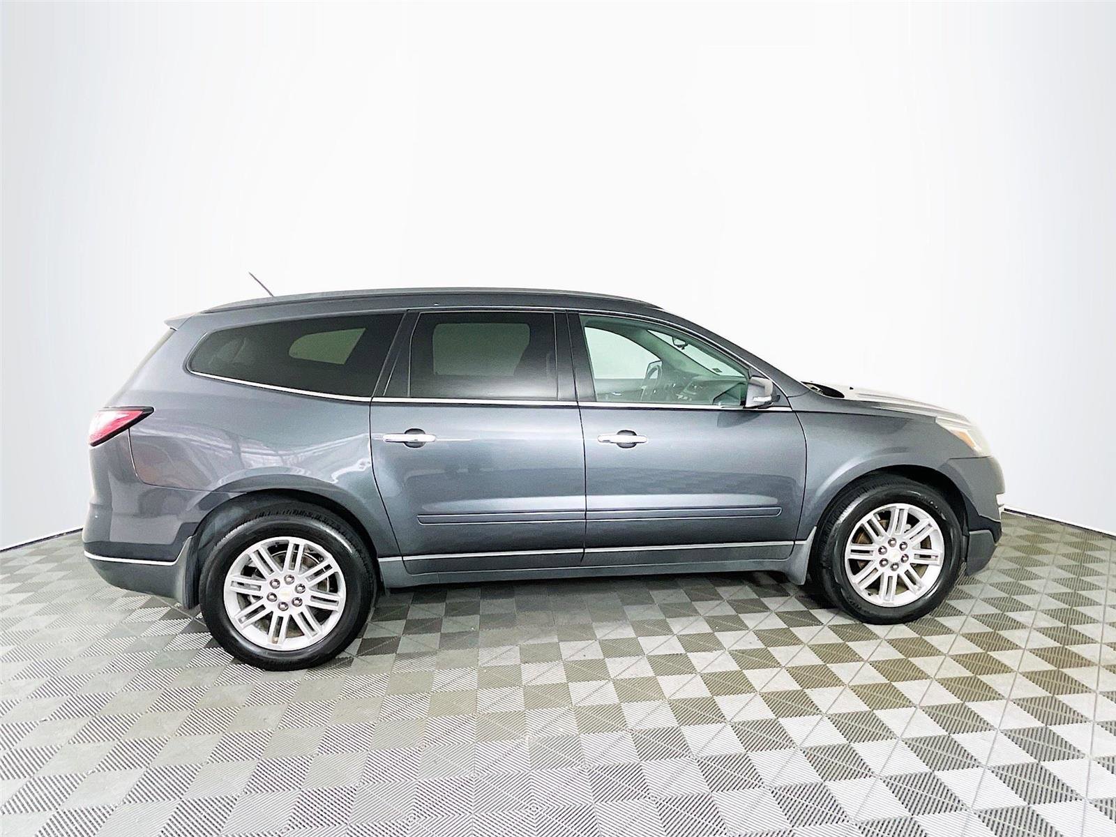 Used 2014 Chevrolet Traverse LT w/ All-Star Edition image 10