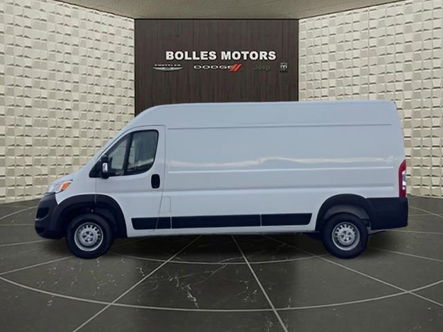 Used 2024 RAM ProMaster 2500 w/ Safety Group image 9
