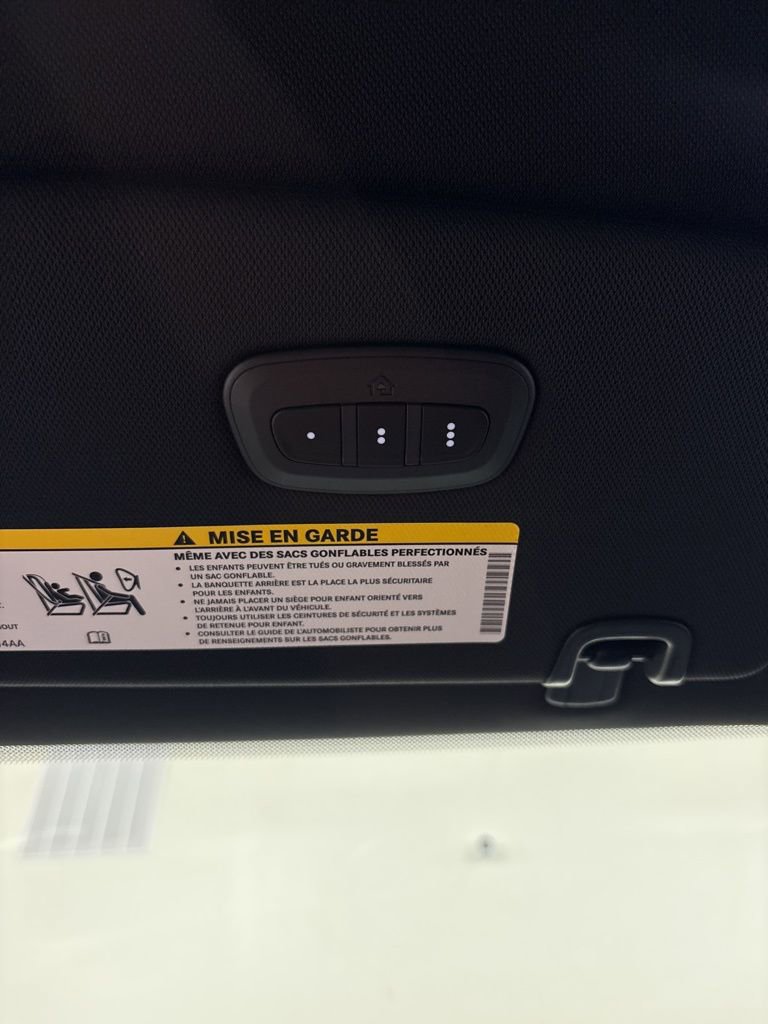 New 2026 Chrysler Pacifica Select FWD image 14