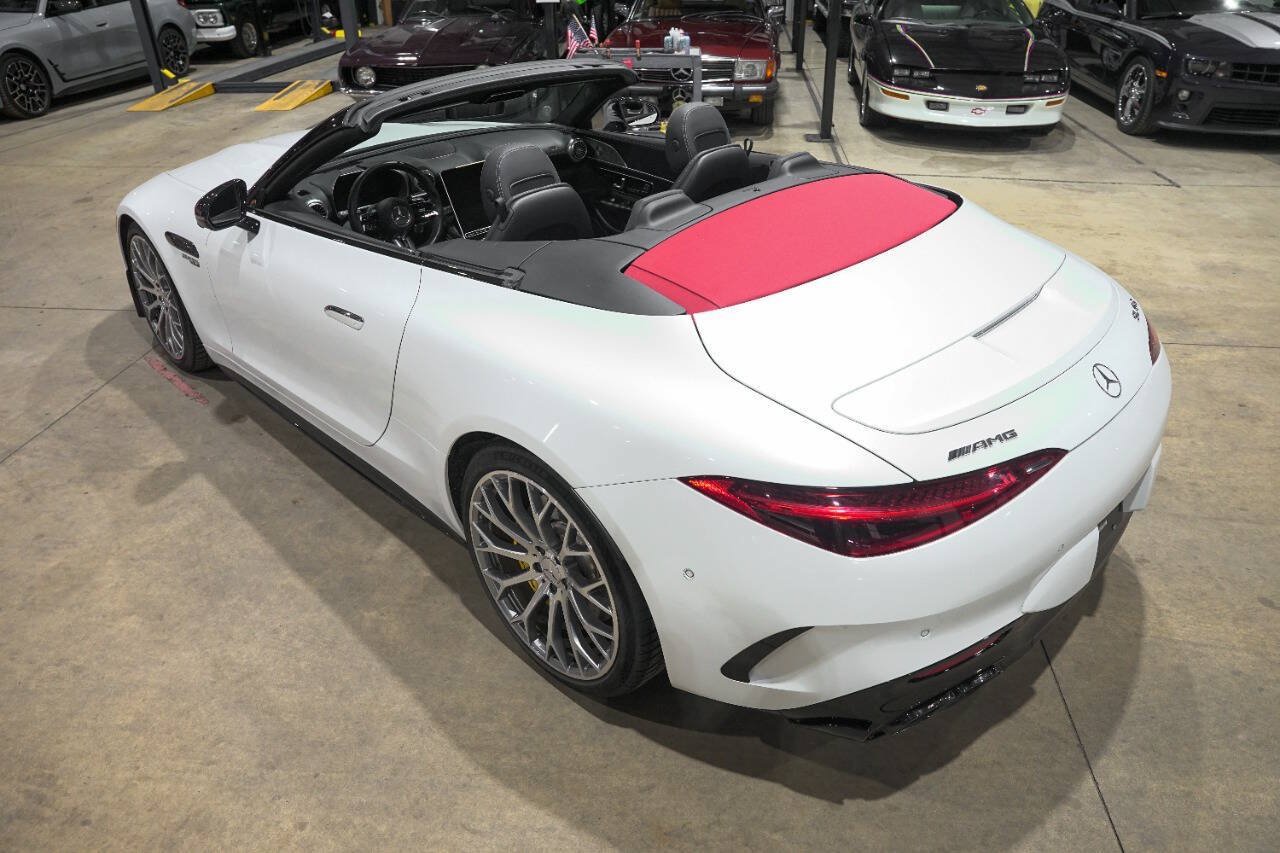 Used 2022 Mercedes-Benz SL 63 AMG 4MATIC image 16