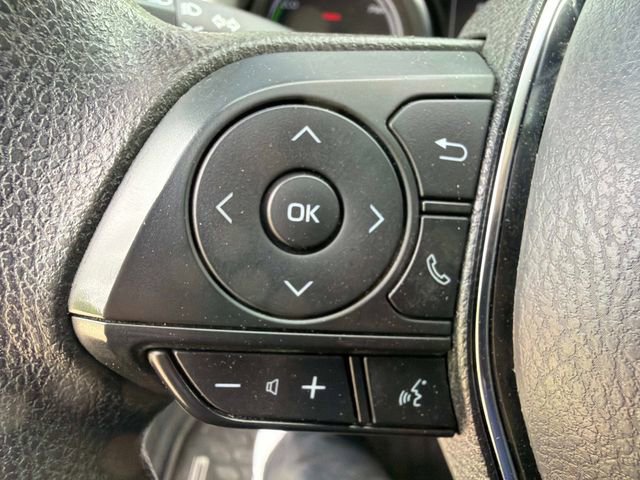 Used 2020 Toyota Camry LE FWD image 30