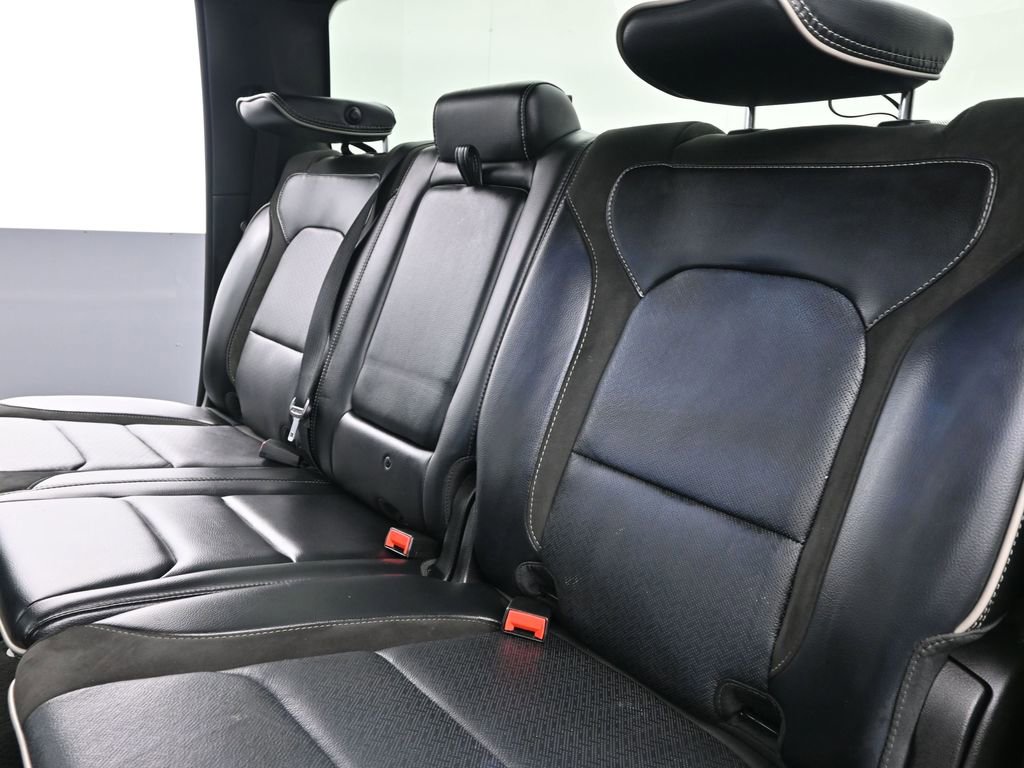 Used 2024 RAM 1500 Laramie RWD image 14