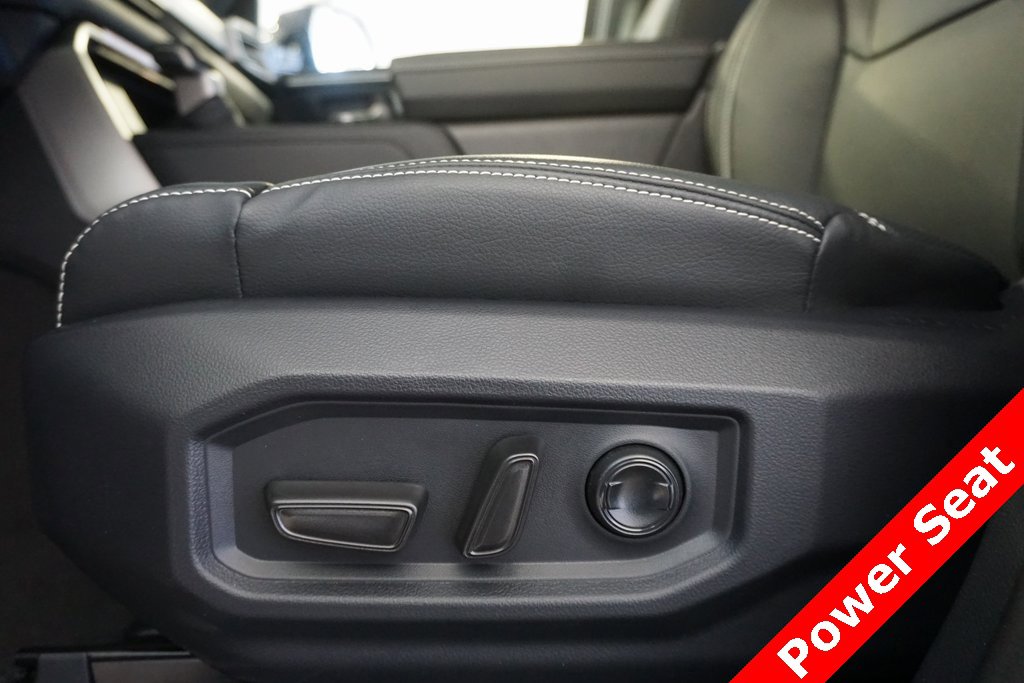 New 2026 Toyota Tundra Limited image 8