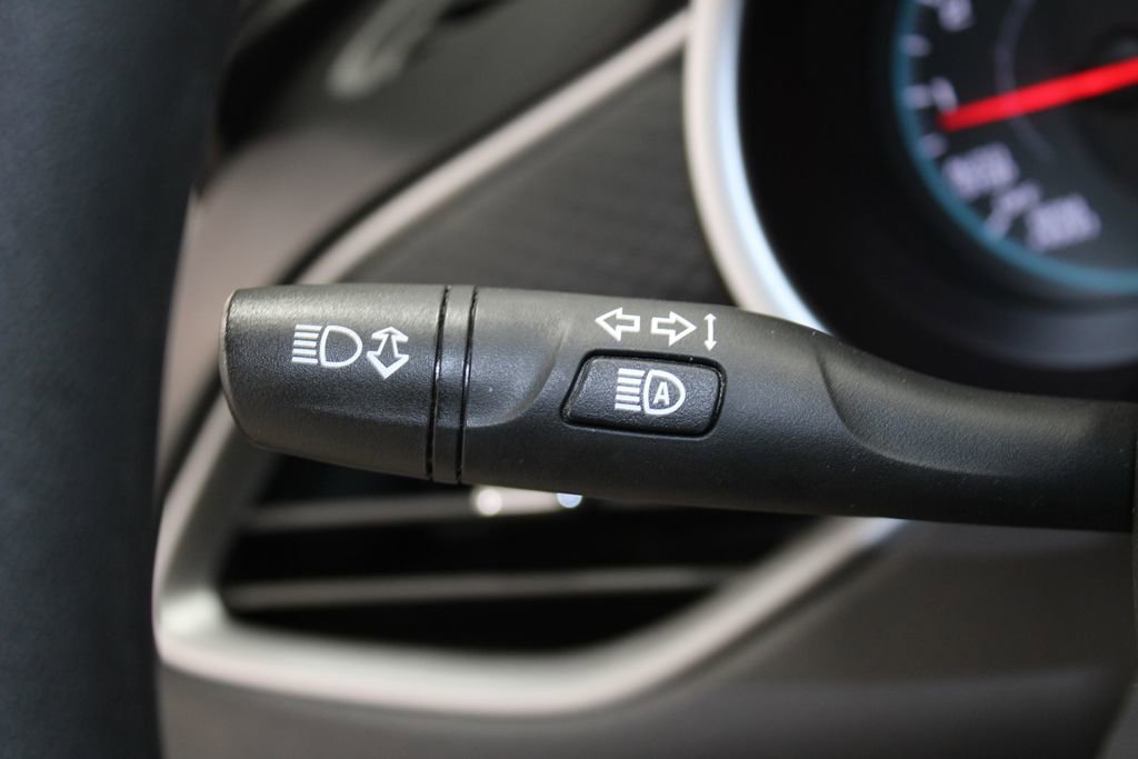 Used 2023 Chevrolet Malibu LT image 18