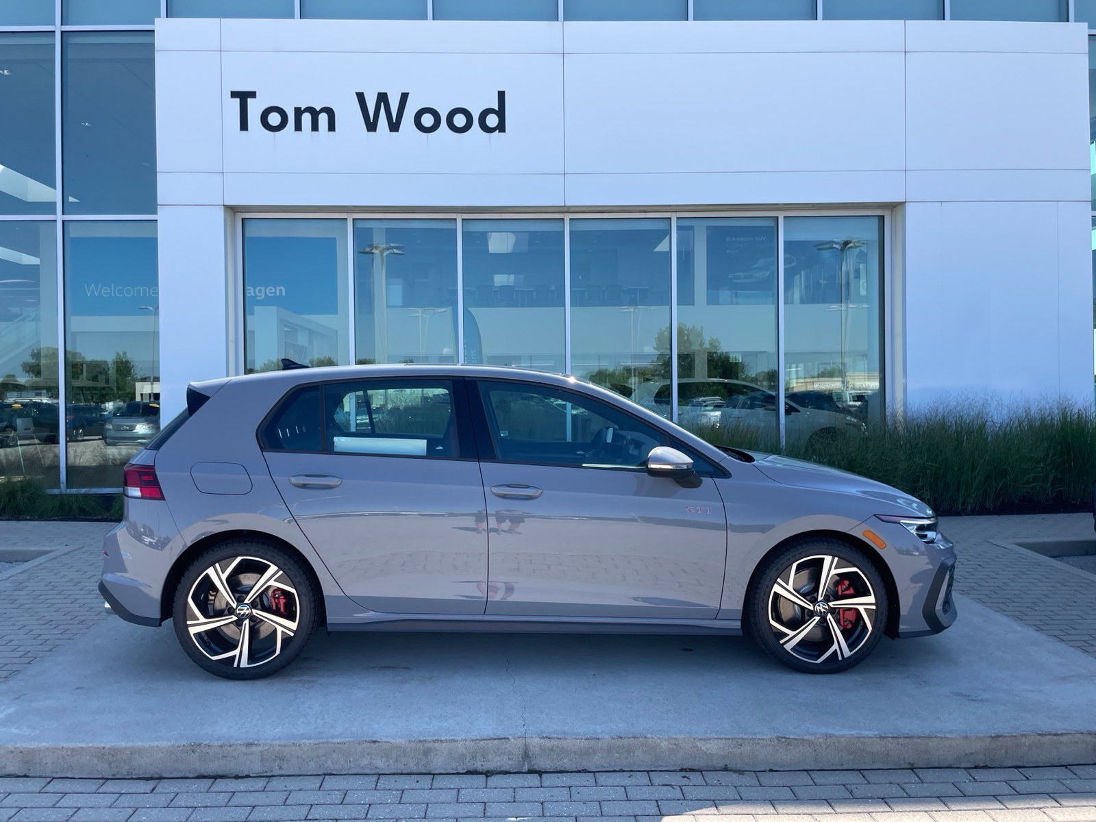 New 2026 Volkswagen GTI SE FWD image 12