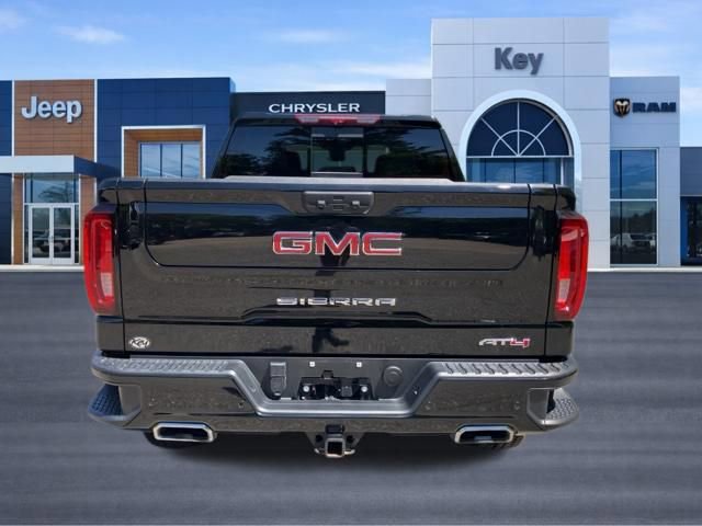 Used 2024 GMC Sierra 1500 AT4 w/ Technology Package AWD/4WD image 4