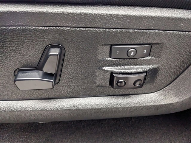 Used 2018 RAM 2500 Laramie w/ Sport Appearance Group image 8