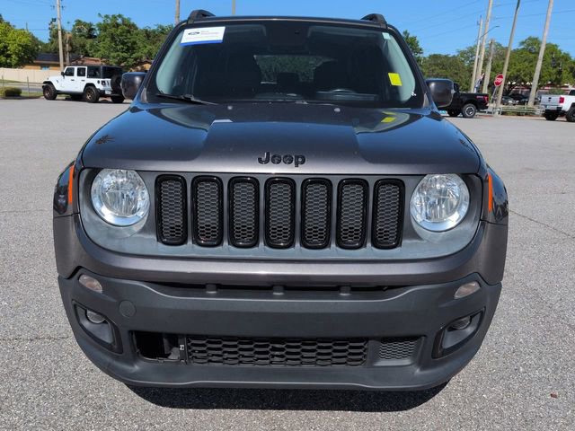 Used 2017 Jeep Renegade Altitude FWD image 9