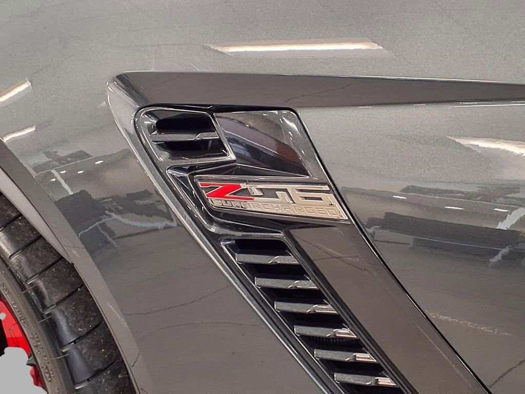 Used 2019 Chevrolet Corvette Z06 RWD image 31