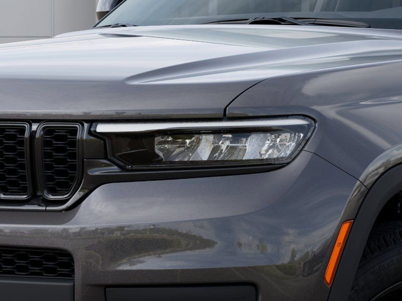 New 2025 Jeep Grand Cherokee L Altitude image 10