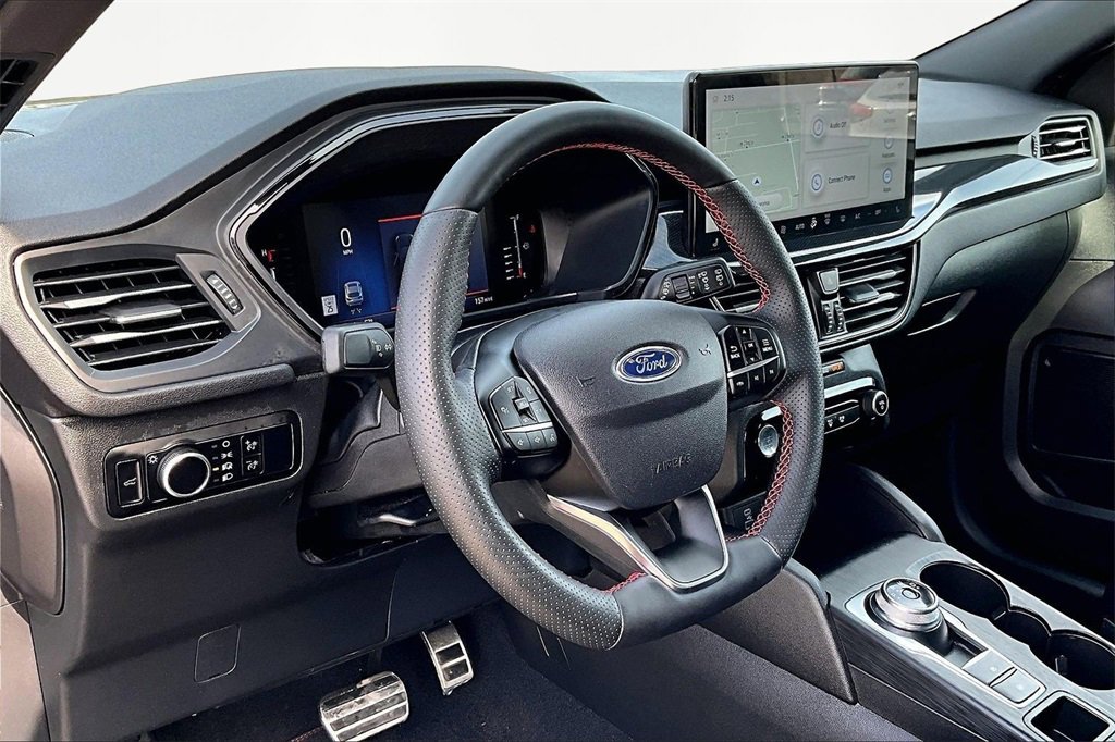 Certified 2023 Ford Escape ST-Line w/ Tech Pack #1 image 14