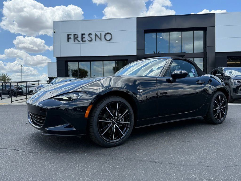 New 2026 MAZDA MX-5 Miata Club RWD image 4