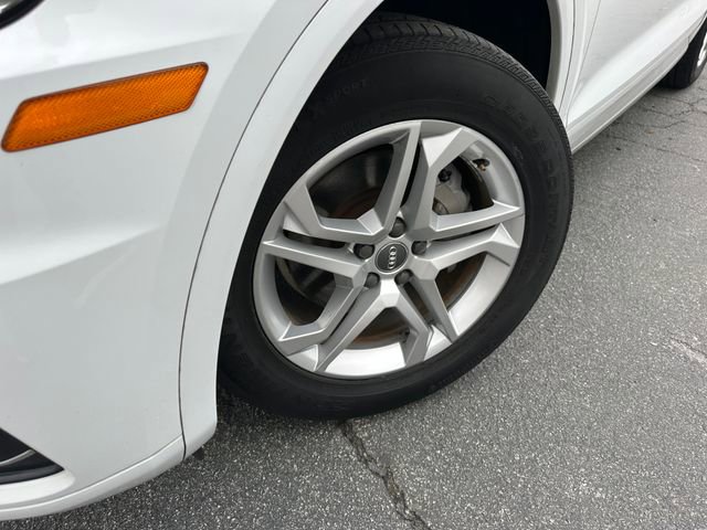 Used 2019 Audi Q5 2.0T Premium w/ Convenience Package image 10