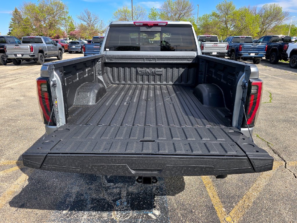 New 2026 GMC Sierra 2500 AT4X AWD/4WD image 30