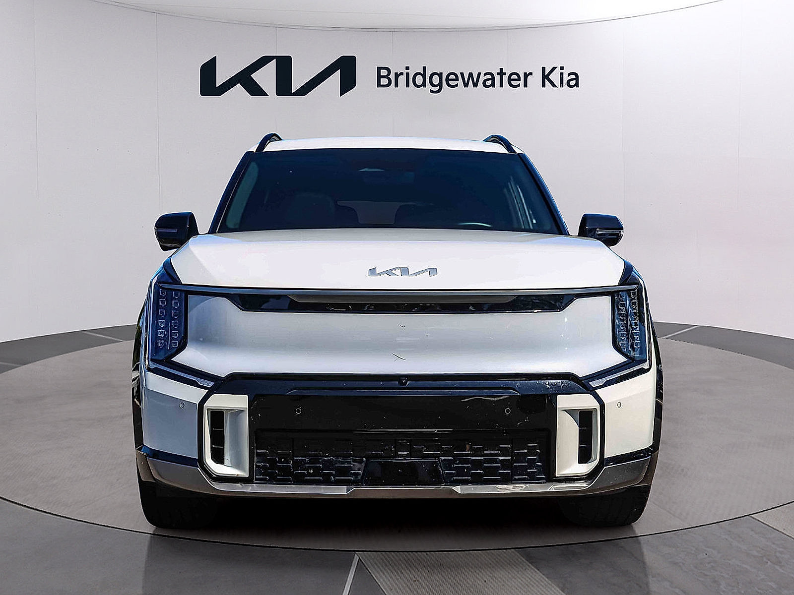 Certified 2024 Kia EV9 GT-Line AWD/4WD image 2