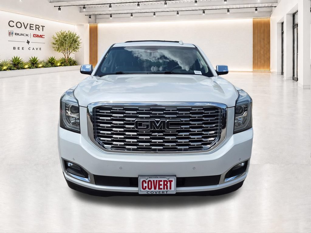Used 2019 GMC Yukon XL Denali w/ Denali Ultimate Package AWD/4WD image 3