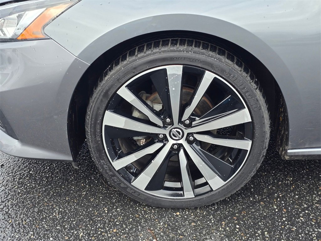 Used 2020 Nissan Altima 2.5 SR image 9