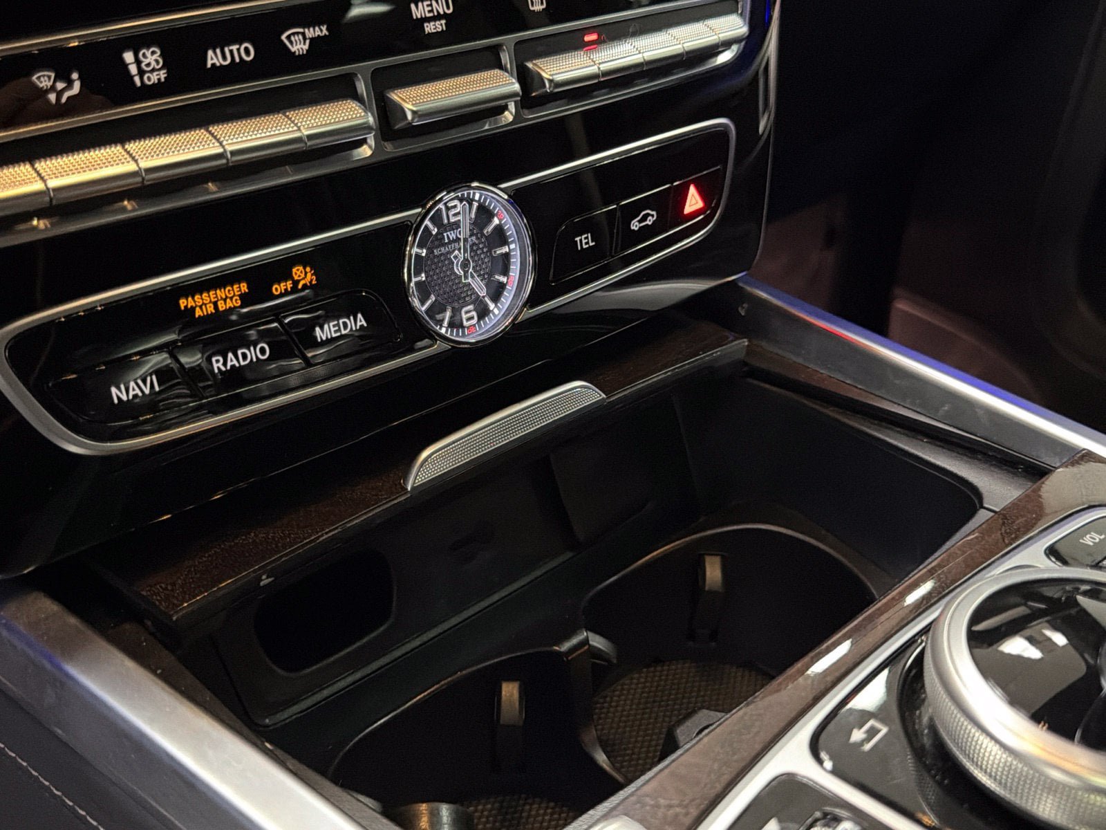 Certified 2022 Mercedes-Benz G 63 AMG 4MATIC image 32
