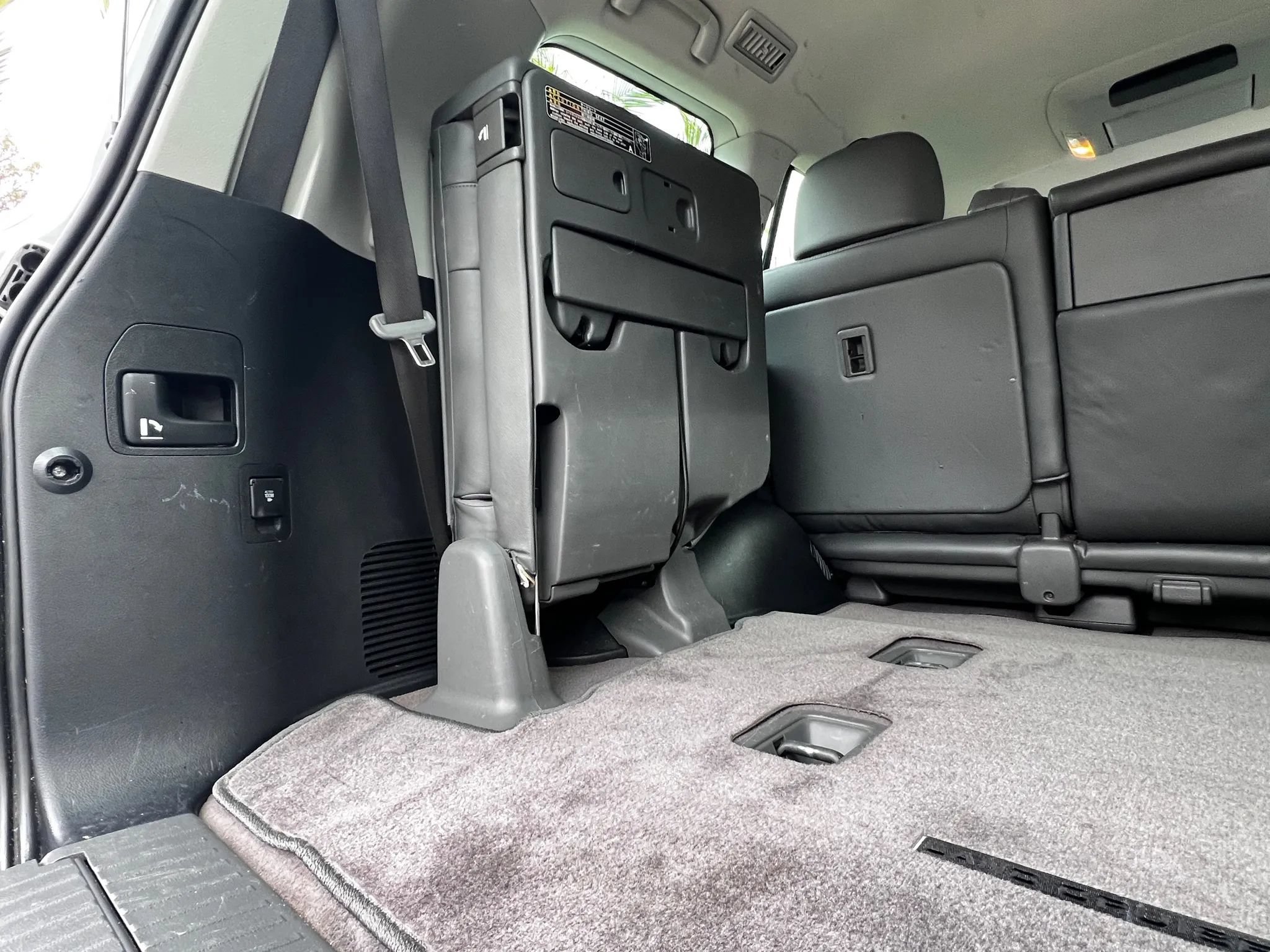 Used 2008 Toyota Land Cruiser AWD/4WD image 15