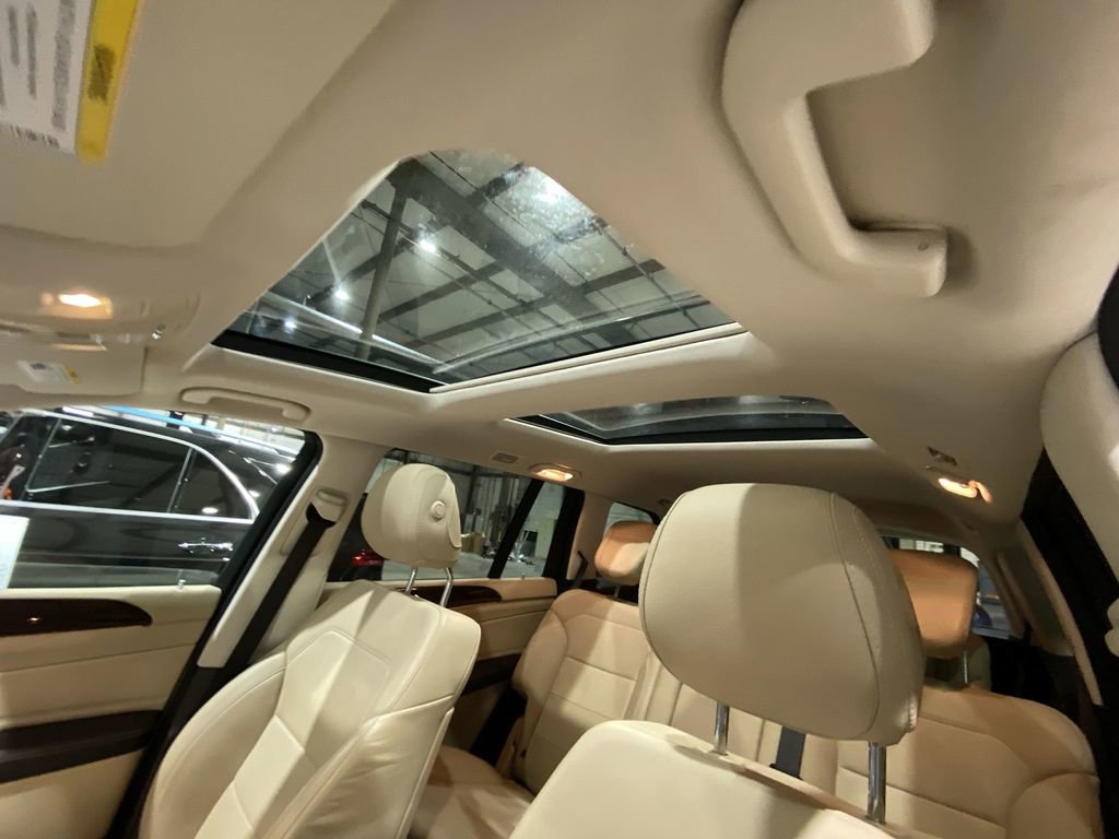 Used 2018 Mercedes-Benz GLS 450 4MATIC image 15